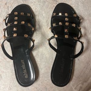 Olivia Miller Sandals. Size 9